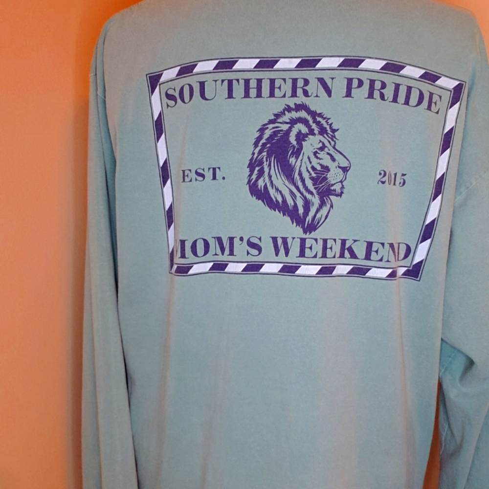 Vintage ΣΑΕ Southern Pride Mom's Weekend LS Tshirt